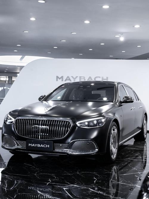 佛山144岚图汽车的售后服务让用户无忧出行，迈巴赫未来的豪华车趋势